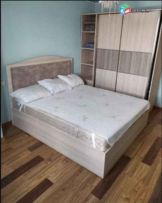 LA06894 Վարձով 3 սենյականոց բնակարան Նալբանդյան փողոց , նորակառույց շենք