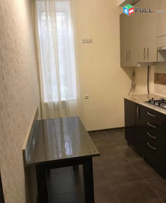 LA06898  Վարձով 2 սենյականոց բնակարան Մաշտոցի պողոտայում 