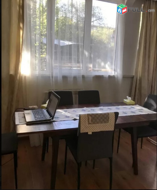 LA06899 Վարձով 3 սենյականոց բնակարան Վաղարշ Վաղարշյան  փողոցում 