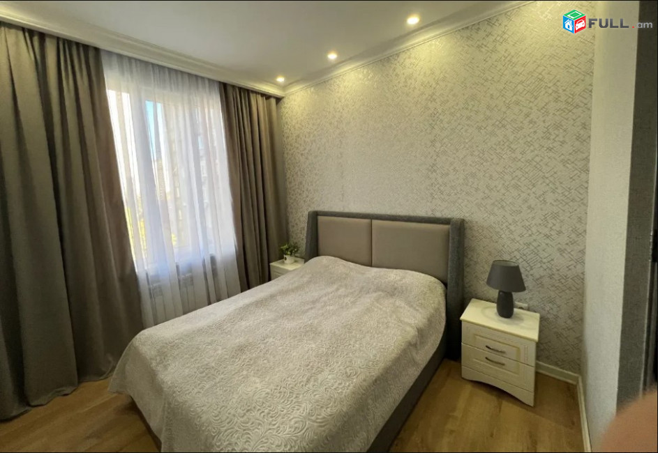 LA06903 Վարձով 3  սենյականոց բնակարան Պուշկինի փողոցում