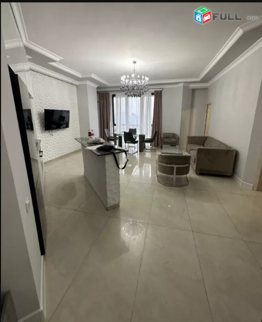 LA06922 Վարձով 3 սենյականոց բնակարան Սասնա Ծռեր , նորակառույց 