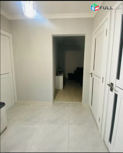 LA06930 Վարձով 3 սենյականոց բնակարան Ռուբինյանց փողոց , City ի հարևանությամբ 