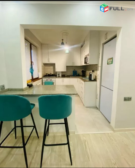 LA06930 Վարձով 3 սենյականոց բնակարան Ռուբինյանց փողոց , City ի հարևանությամբ 