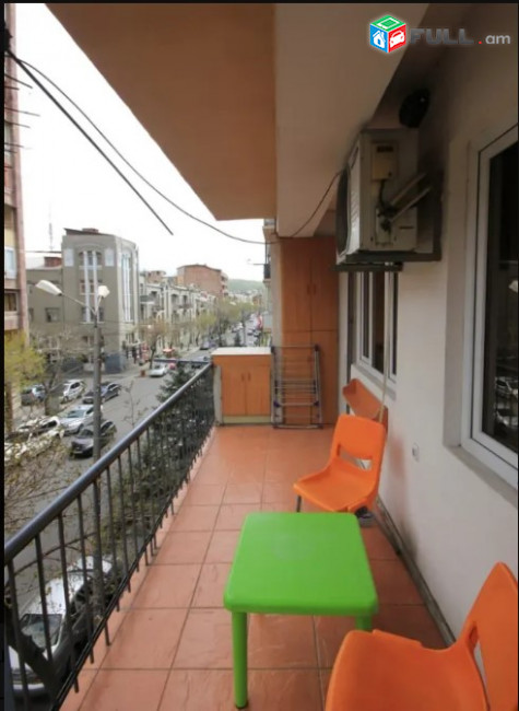 LA07004 Վարձով 2 սենյականոց բնակարան Վարդանանց փողոցում 