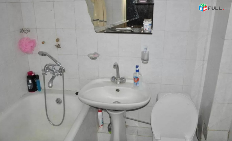 LA07062 Վարձով 3 սենյականոց բնակարան Մոլդովական փողոցում 