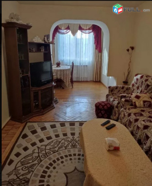 LA07062 Վարձով 3 սենյականոց բնակարան Մոլդովական փողոցում 