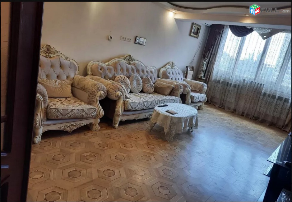 LA07068 Վարձով 3 սենյականոց բնակարան Նոր Արեշ 11 փողոցում 