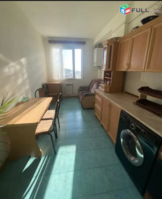 LA07074 Վարձով 2 սենյականոց բնակարան Գյուրջյան փողոցում