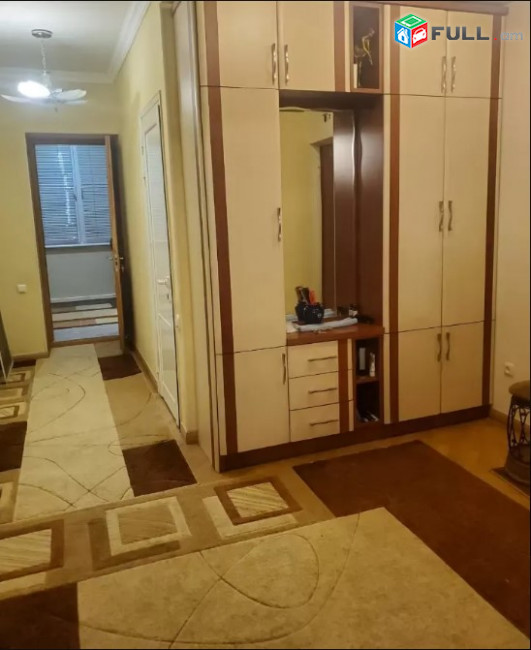 LA07085  Վարձով 3 սենյականոց բնակարան Հրաչյա Քոչար , Բարեկամության մետրոյի հարևանությամբ