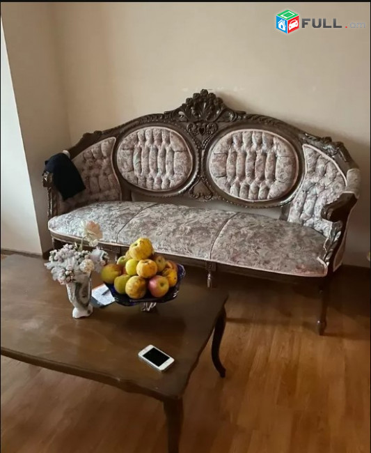 LA07089 Վարձով 3 սենյականոց բնակարան Աիրյան փողոցում