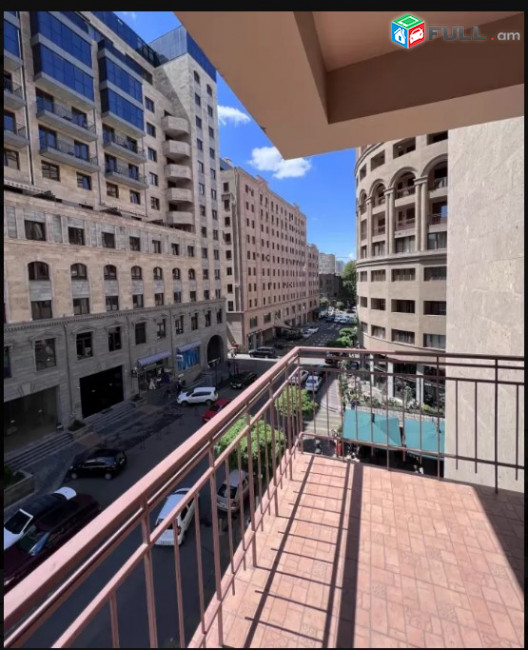LA07102 Վարձով 3 սենյականոց բնակարան Ամիրյան փողոց , նորակառույց շենք