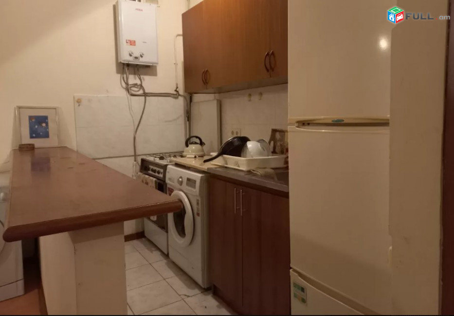 LA07118 Վարձով 2 սենյականոց բնակարան Հանրապետության փողոցում