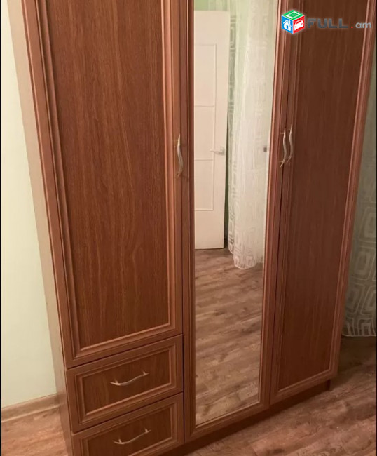 LA07135 Վարձով 2 սենյականոց բնակարան Արամ Խաչատրյան փողոցում