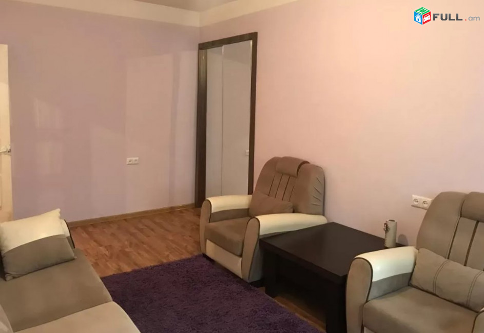 LA07135 Վարձով 2 սենյականոց բնակարան Արամ Խաչատրյան փողոցում