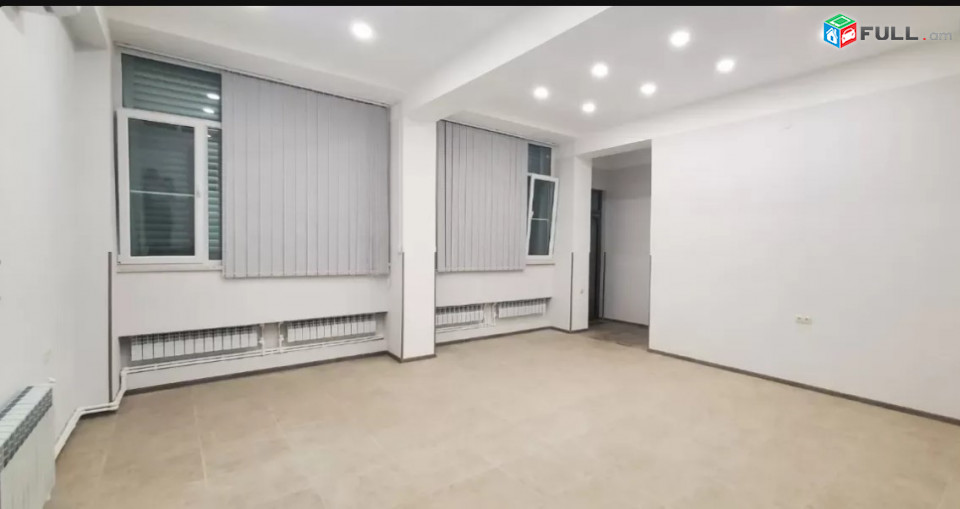 LA07139 Վարձով 100 քմ կոմերցիոն տարածք Սունդուկյան-Վաղարշյան փողոցների խաչմերուկի մոտ
