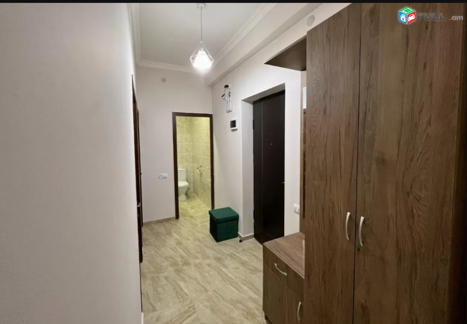 LA07156 Վարձով 3 սենյականոց բնակարան Ադոնց , Երազ բնակաելի թաղամաս