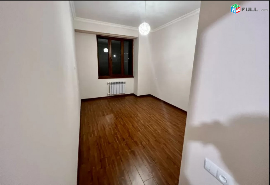 LA07156 Վարձով 3 սենյականոց բնակարան Ադոնց , Երազ բնակաելի թաղամաս