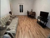 LA07194 Վարձով 2 սենյականոց բնակարան Լենինգրադյան փողոցում