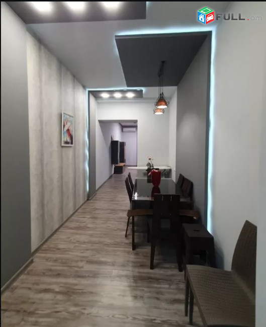 LA07227 Վարձով 3 սենյականոց բնակարան Մաշտոցի պողոտայում 