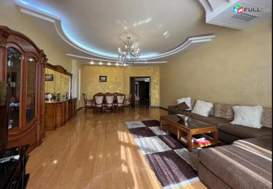  LA02637 Վարձով 8 սենյականոց  2 հարկանի քարե տուն, Գ-1 թաղամաս Աջափնյակում