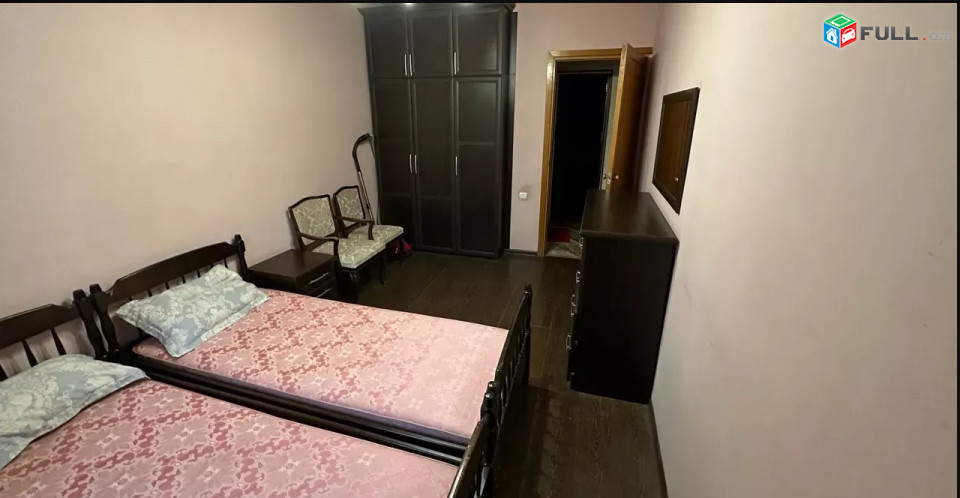 LA07279 Վարձով 3 սենյականոց բնակարան Դավիթաշեն 1 թաղամաս 