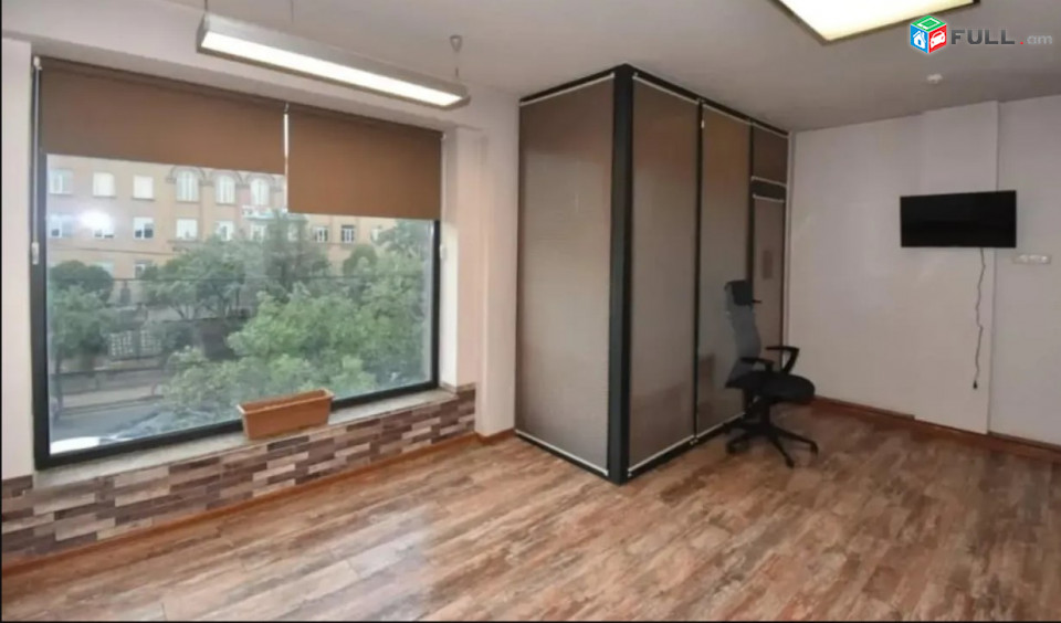 LA07285 Վարձով 280 քմ տարածք Բաղրամյան պողոտա , Բաղրամյան փողոց առաջին գիծ