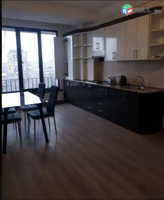LA07321  Վարձով 2 սենյականոց բնակարան Վիկտոր Համբարձումյան փողոցում 
