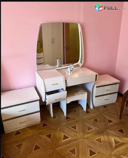 LA07332 Վարձով 4 սենյականոց բնակարան Խորենացի փողոց, Ոսկու շուկայի մոտ