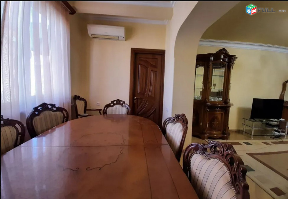LA07337 Վարձով 3 սենյականոց բնակարան Վաղարշյան փողոցում 