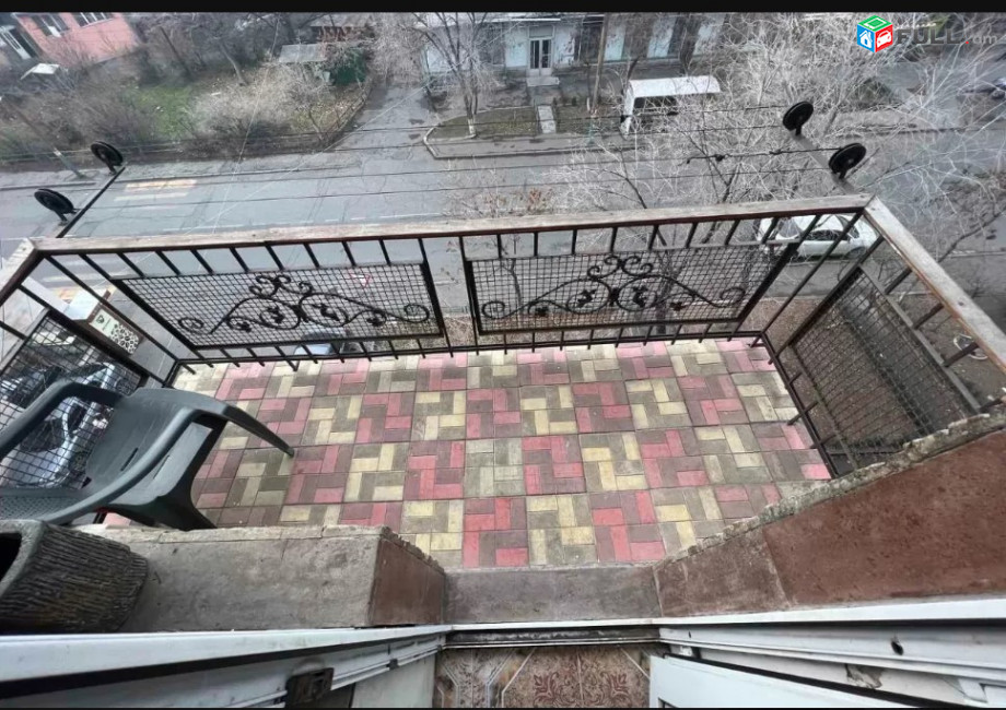 LA07353 Վարձով 3 սենյականոց բնակարան  Ջուղայի փողոց , 1 ին Մասիվ