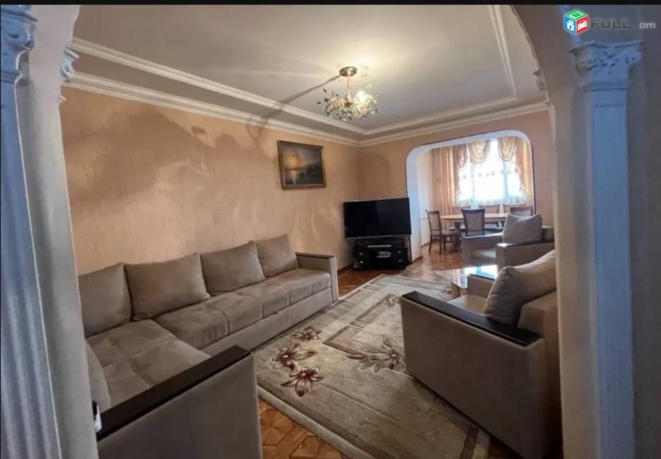 LA07353 Վարձով 3 սենյականոց բնակարան  Ջուղայի փողոց , 1 ին Մասիվ