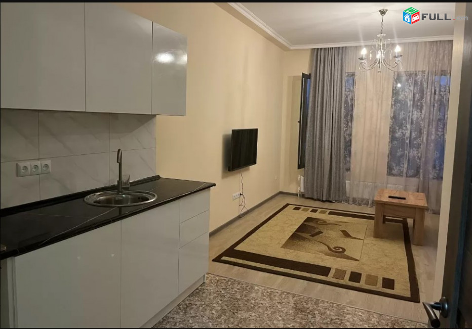 LA07372  Վարձով 2 սենյականոց բնակարան Վարդանանց փողոցում