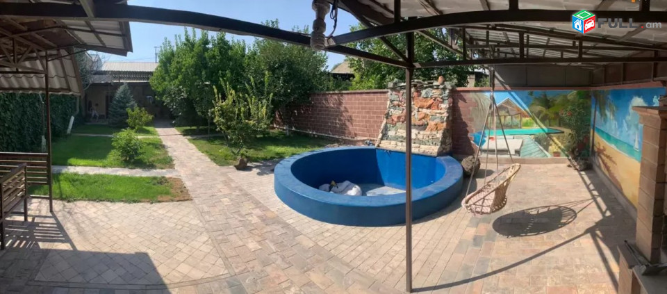 LA07383 Վարձով 4 սենյականոց առանձնատուն Էրեբունի փողոցում