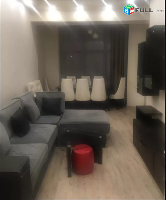 LA07400 Վարձով 4 սենյականոց բնակարան Ադոնց , Երազ բնակելի թաղամաս