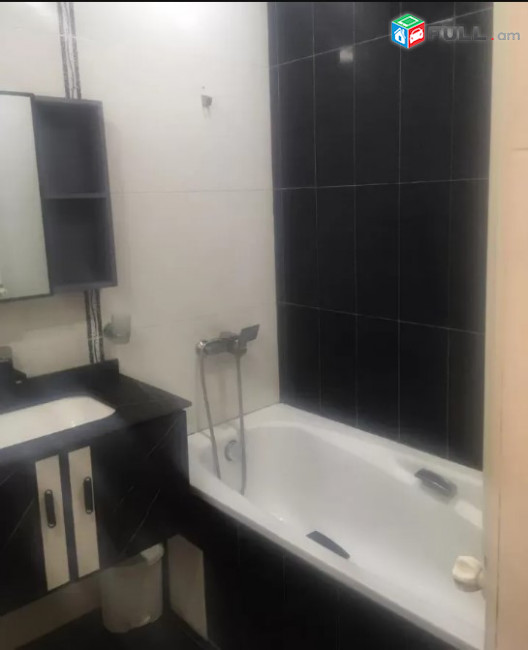 LA07400 Վարձով 4 սենյականոց բնակարան Ադոնց , Երազ բնակելի թաղամաս