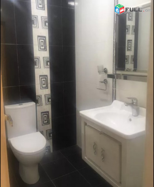 LA07400 Վարձով 4 սենյականոց բնակարան Ադոնց , Երազ բնակելի թաղամաս