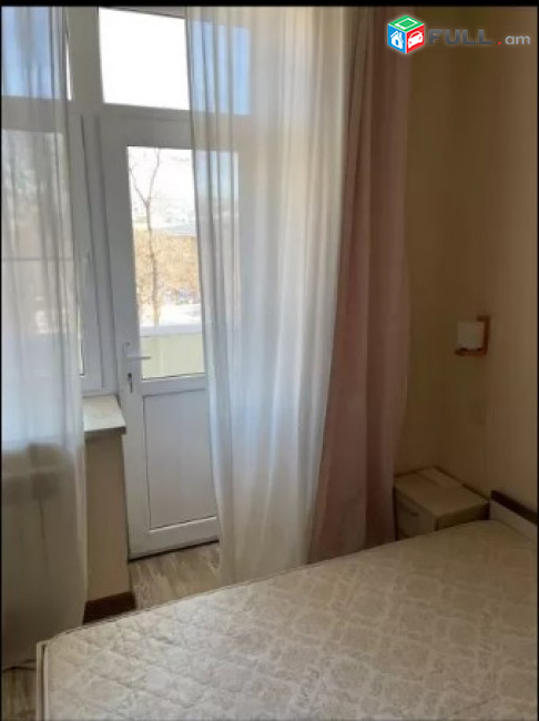 LA07403 Վարձով 2 սենյականոց բնակարան Բաղրամյան պողոտայում 