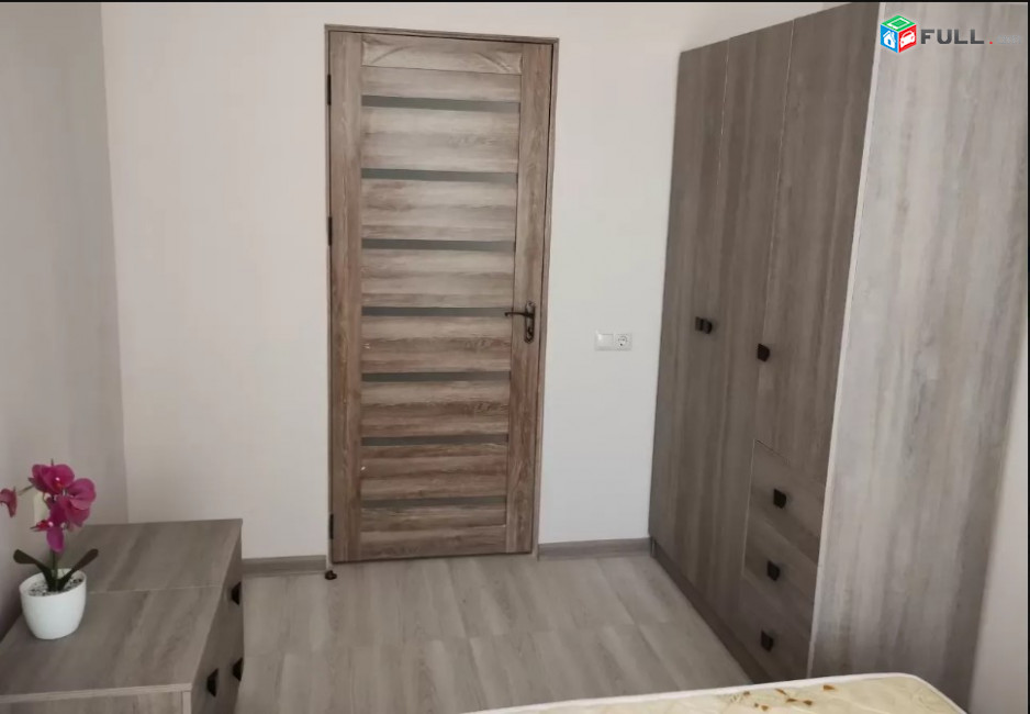 LA07407 Վարձով 2 սենյականոց բնակարան Չարենցի փողոցում