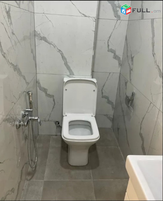 LA07423 Վարձով 3 սենյականոց բնակարան Սարյան փողոց , նորակառույց շենք