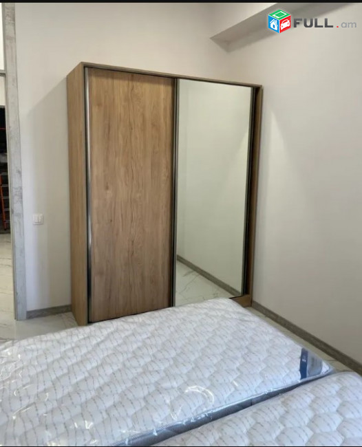 LA07423 Վարձով 3 սենյականոց բնակարան Սարյան փողոց , նորակառույց շենք