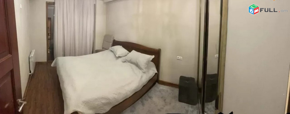 LA07429 Վարձով 3 սենյականոց բնակարան Խորենացի փողոց , Նար Դոս խաչմերուկի մոտ 