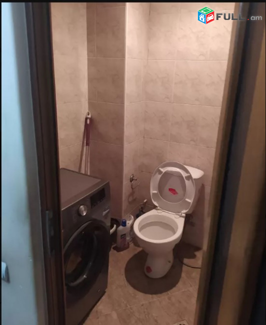 LA07438 Վարձով 2 սենյականոց բնակարան Քաջազնունի փողոցում