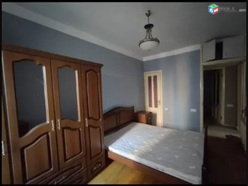 LA07444 Վարձով 3 սենյականոց բնակարան Օրբելի փողոցում 