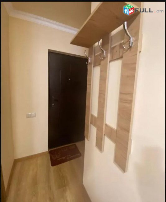 LA07454  Վարձով 2 սենյականոց բնակարան Սայաթ Նովա պողոտայում 