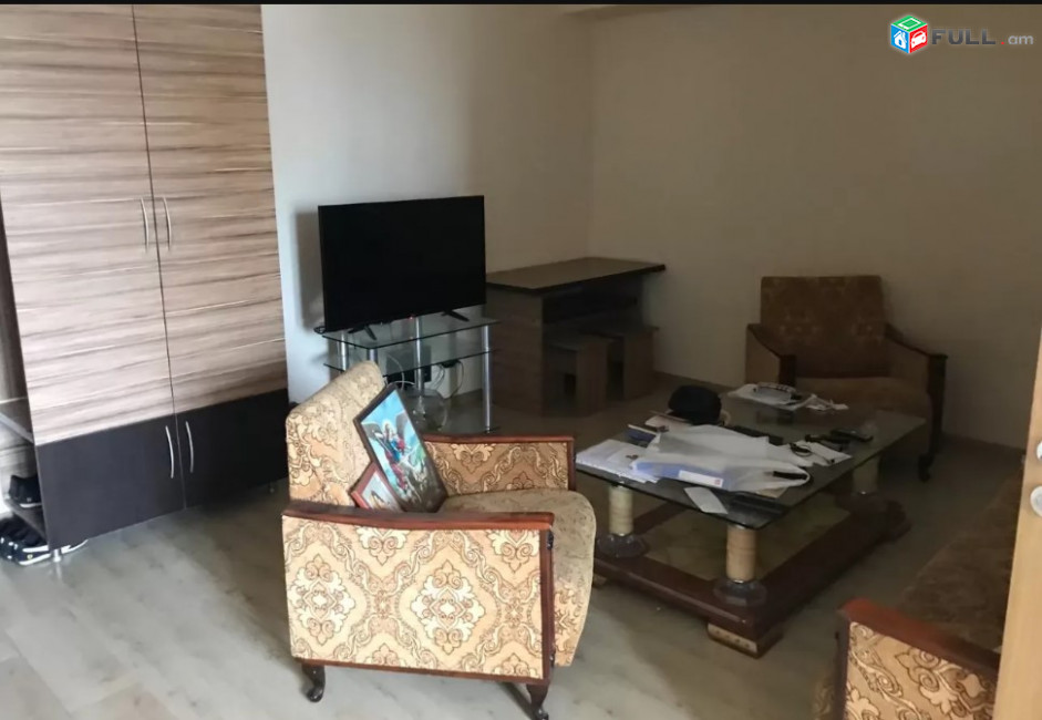 LA07466 Վարձով 2 սենյականոց բնակարան  Վարդանանց փողոց , Սախարովի հրապարակի մոտ