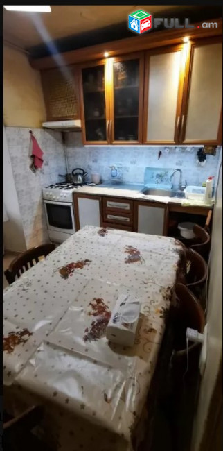 LA07470  Վարձով 3 սենյականոց բնակարան Գյուլբենկյան փողոցում 