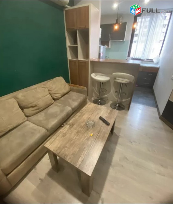 LA07476 Վարձով 2 սենյականոց բնակարան  Պուշկինի փողոց , նորակառույց շենքում