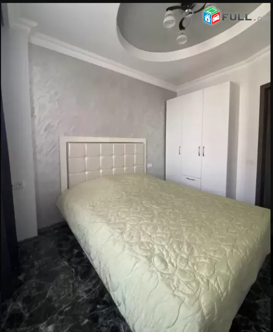 LA07480 Վարձով 2 սենյականոց բնակարան Ամիրյան փողոց,  նորակառույց շենքում
