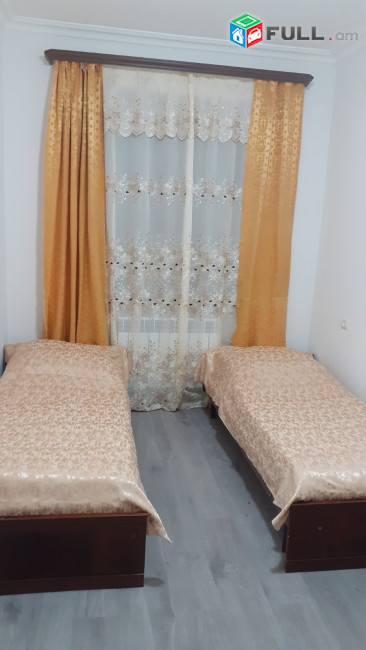 LA07501 Վարձով 3 սենյականոց բնակարան 5 -րդ Մասիվ Գալշոյան փողոց 