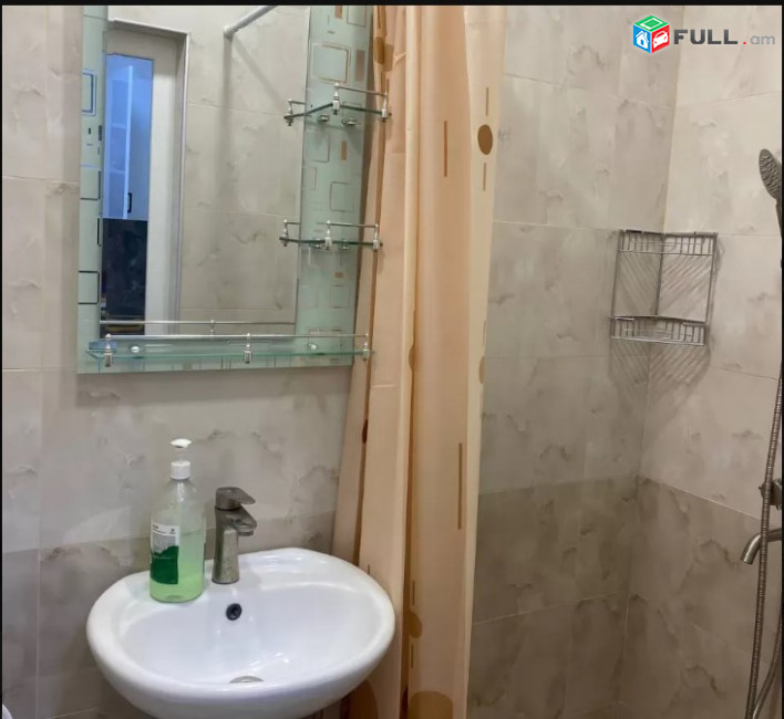 LA07505 Վարձով 1 սենյականոց բնակարան Արշակունյաց պողոտայում 